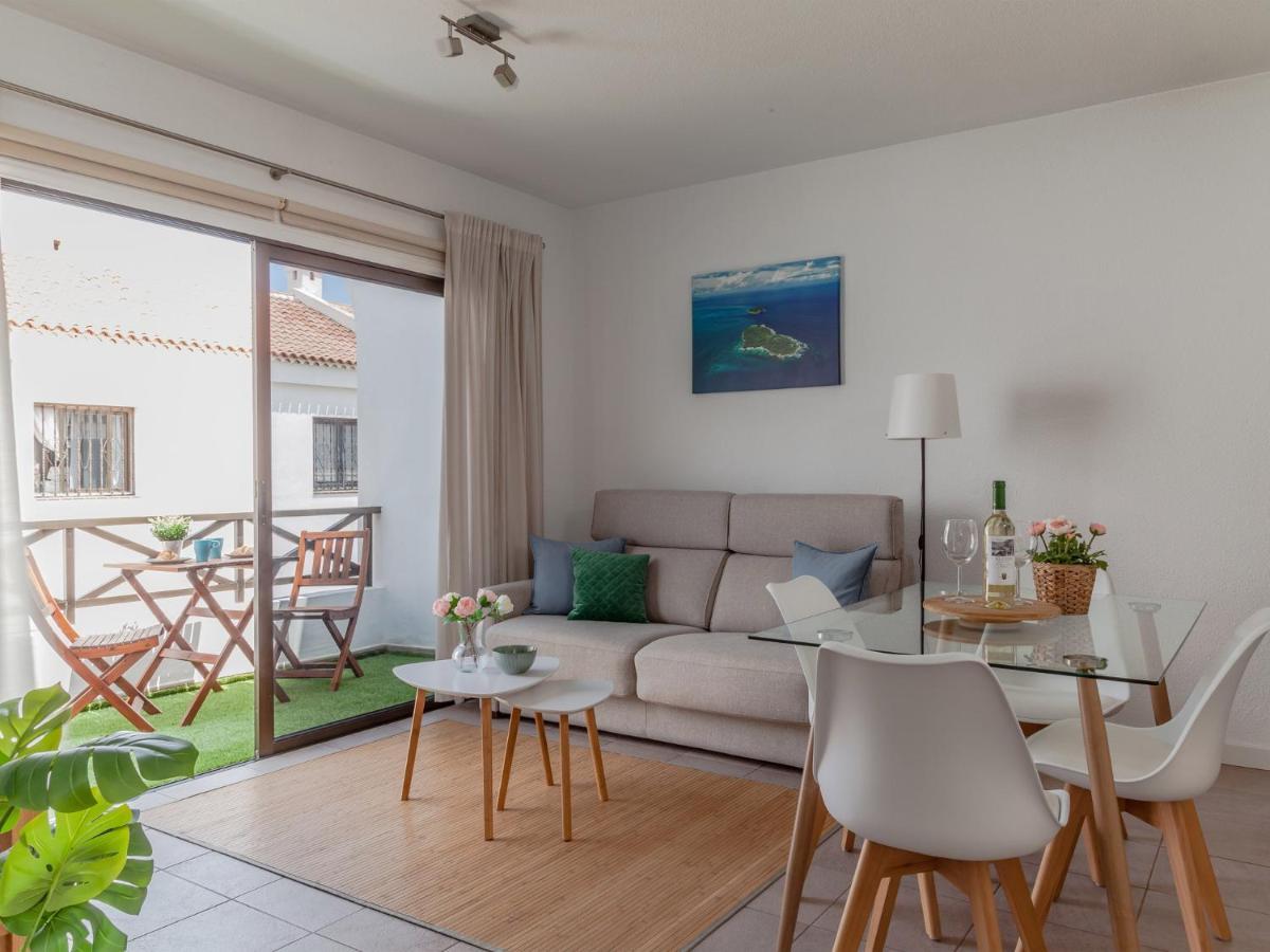 Blue Waters Apartment With Heated Pool Costa Del Silencio Dış mekan fotoğraf